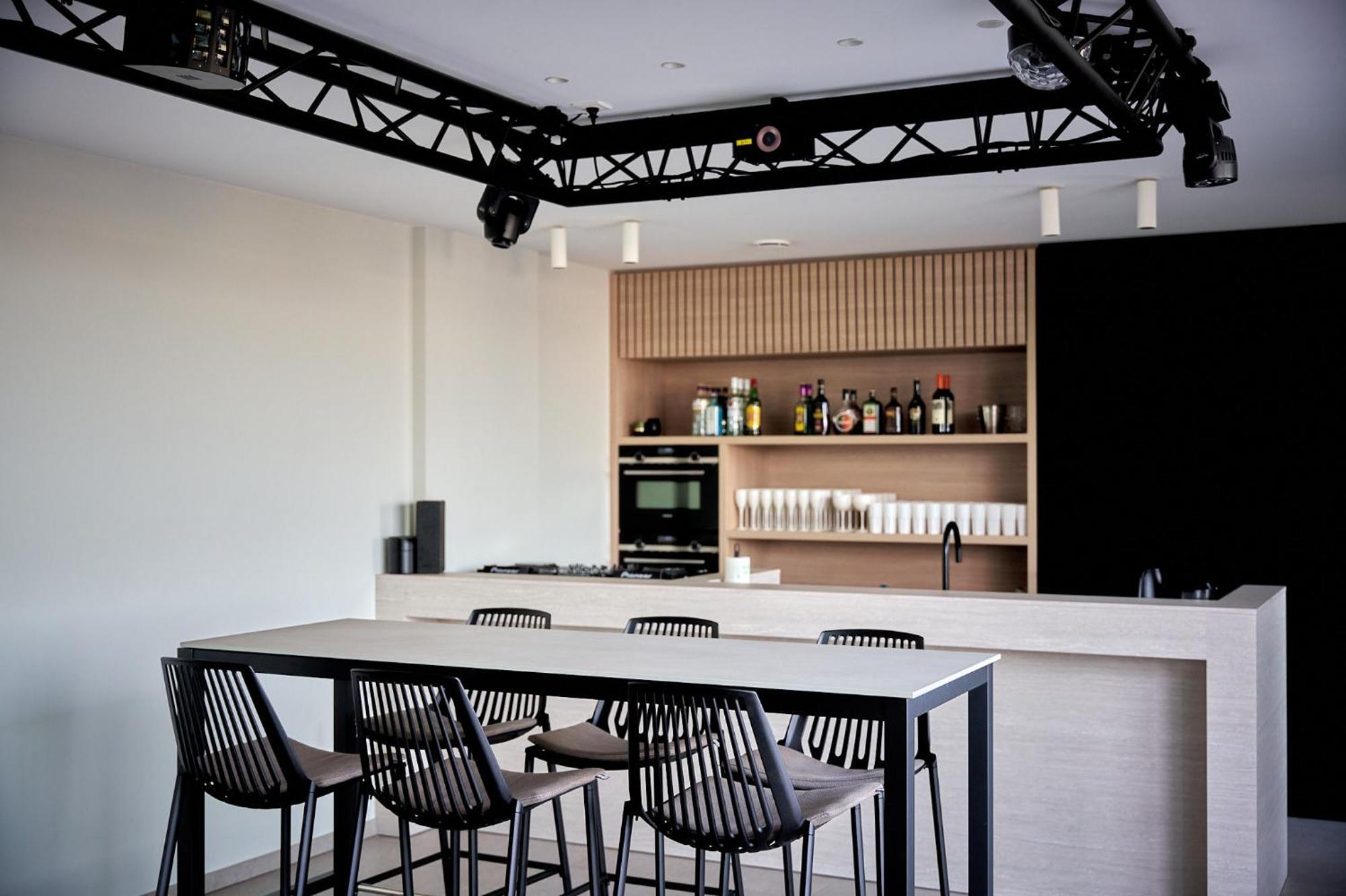 Kaoz Highstreet The Luxury Loft Hoogstraten Exterior foto