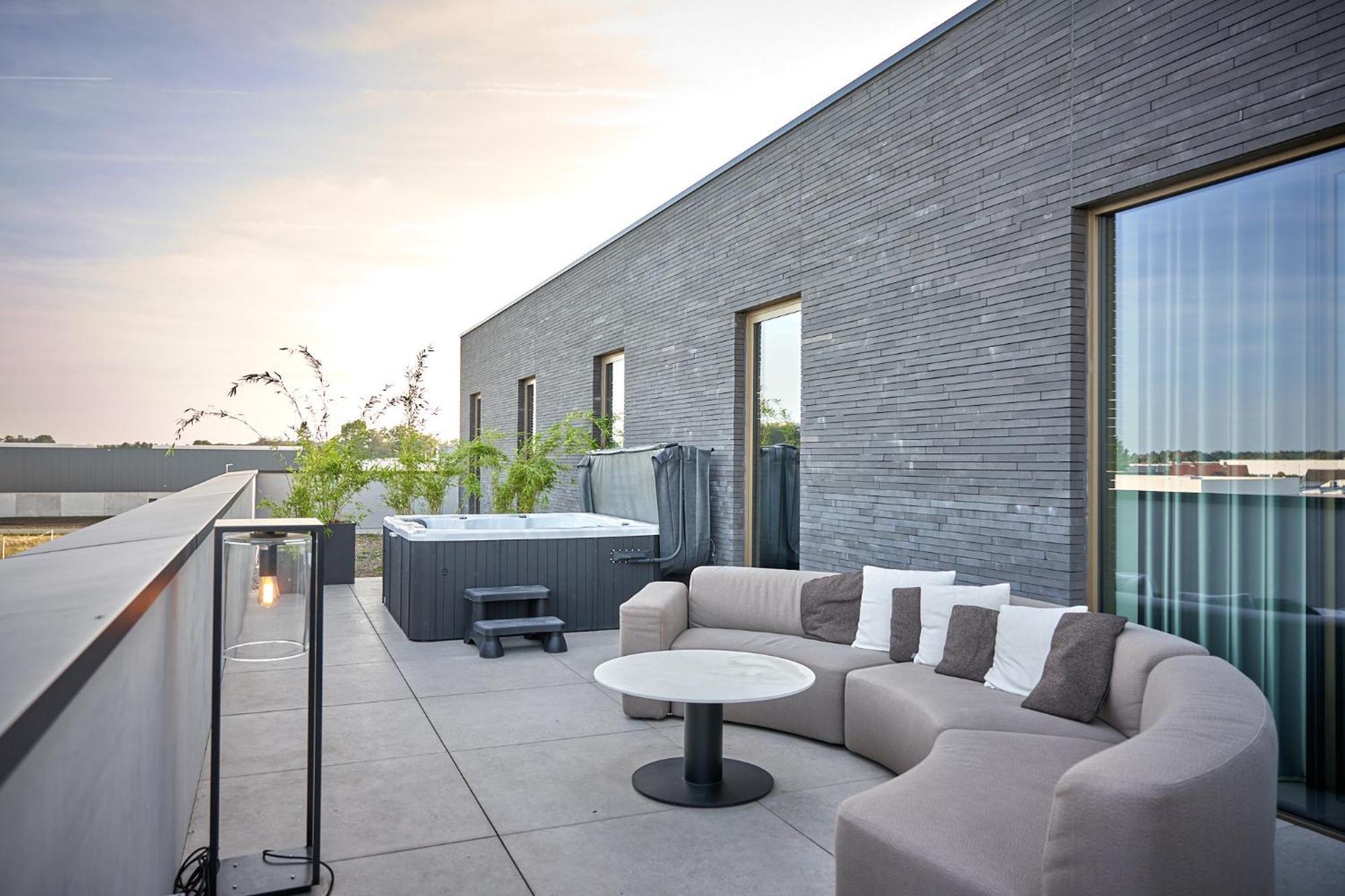 Kaoz Highstreet The Luxury Loft Hoogstraten Exterior foto